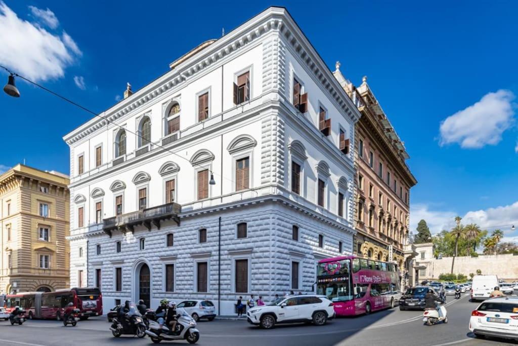 Stradivari Suite Roma エクステリア 写真